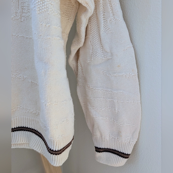 Vintage Chunky Textured Deer Embroidered Crewneck Sweater In Ivory - Picture 5 of 9